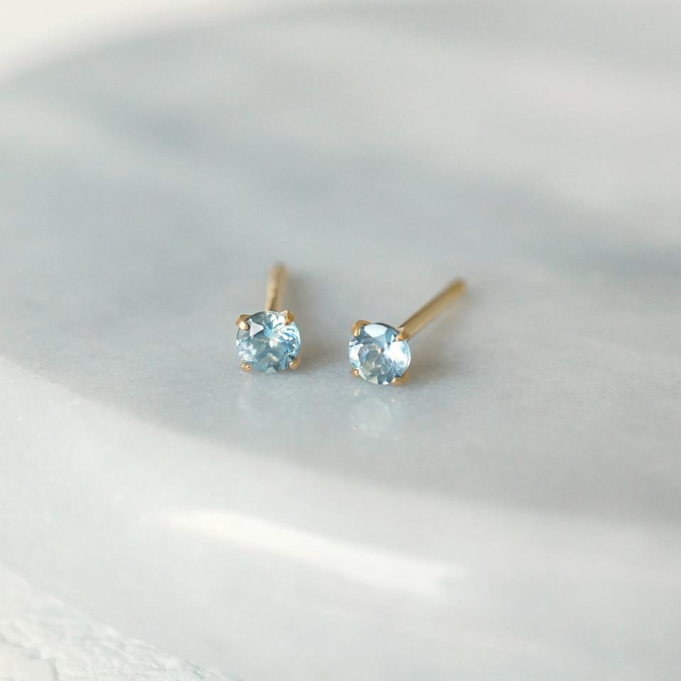 アクアマリンピアス k18ピアス - ピアス